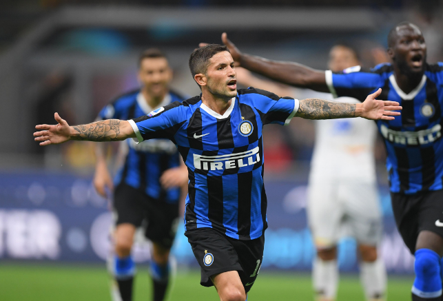 CBA：广东男篮稳住胜局 客场击败北京首钢（CBA：广东男篮客场力克北京首钢 稳守胜局）