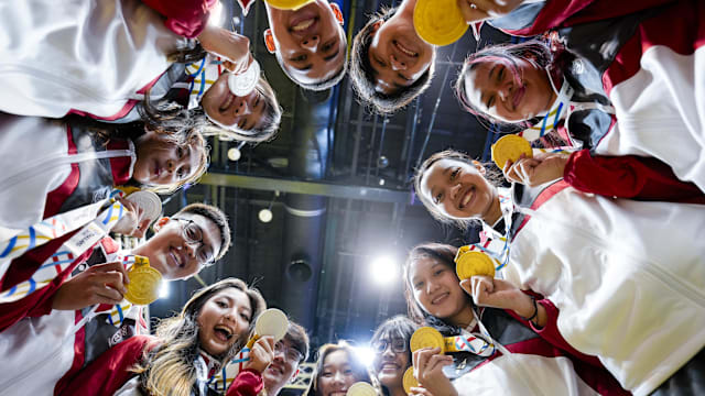 记者：李国旭参加国足主帅选聘不是秘密，一个多月前就在准备（记者称李国旭参与国足主帅竞聘非秘密，早在一个多月前已开始准备）