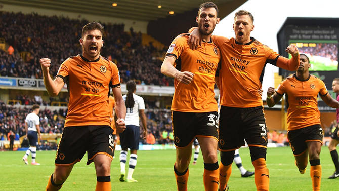 澳超战报：索耶点球梅开二度，麦克阿瑟2-1逆转布里斯班狮吼（澳超：索耶两度点射建功，麦克阿瑟2-1逆转布里斯班狮吼）