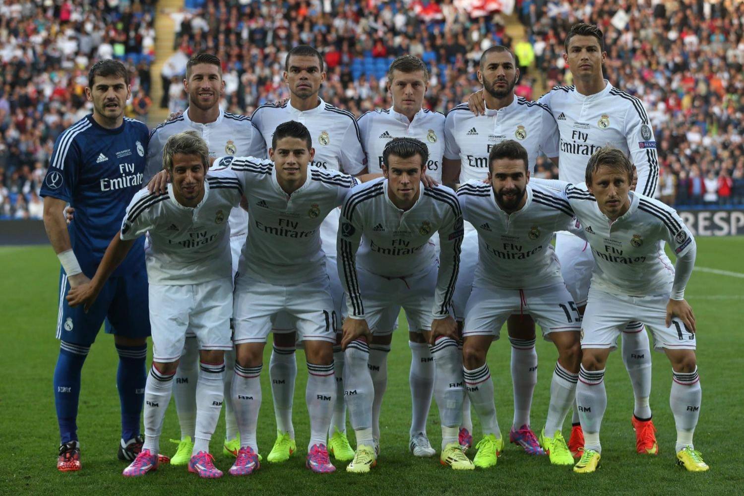 赫内斯谈拜仁明年目标：国内双冠王，在欧冠尽可能走远一些（赫内斯：拜仁明年剑指国内双冠，欧冠力争走得更远）