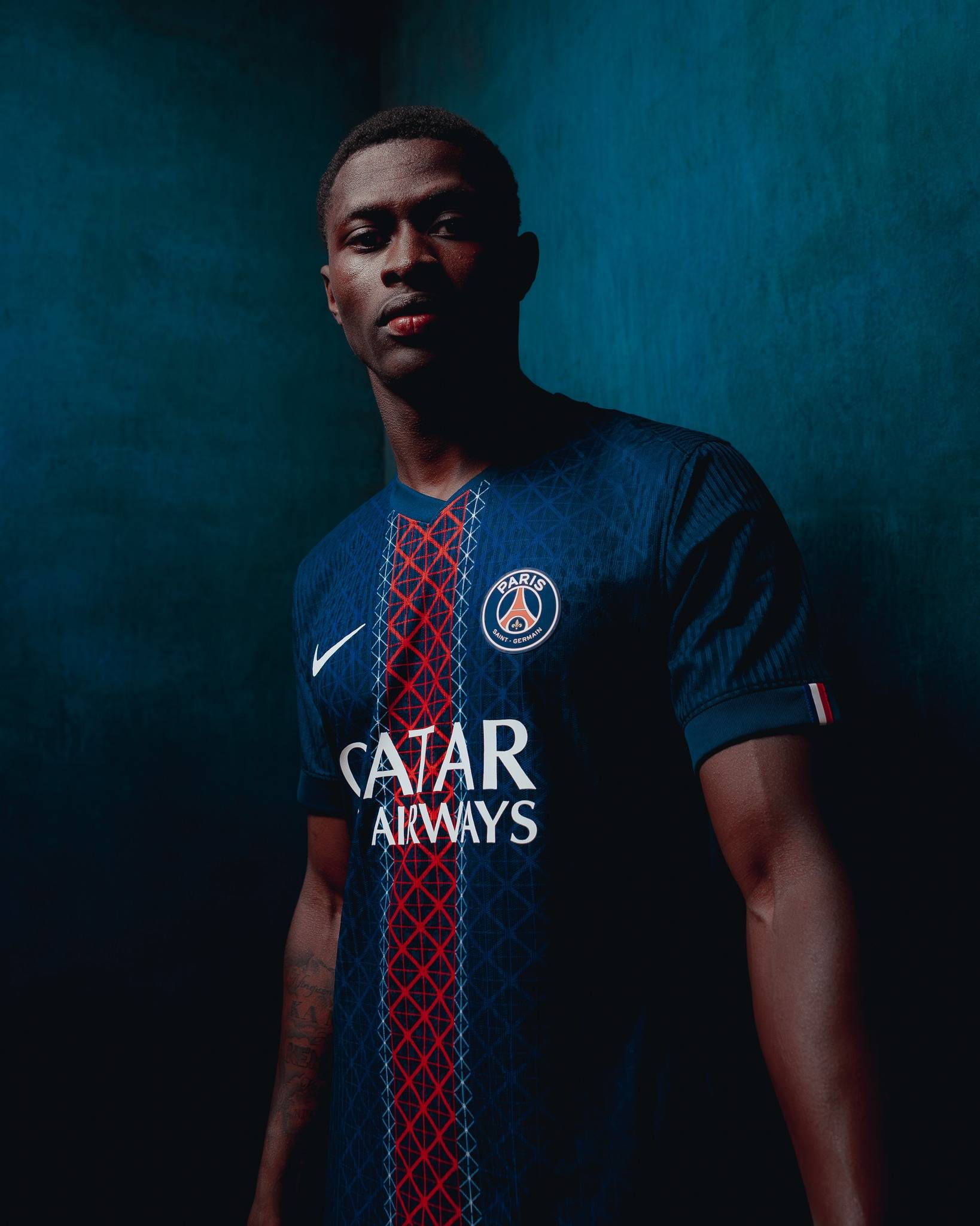 很意外！2025赛季中超获利和吃亏榜单出炉，这支球队竟然吃亏最多（2025赛季中超盈亏榜公布：最亏球队出乎意料）