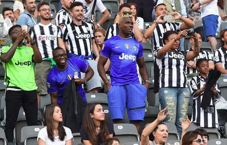 萨巴蒂尼谈孔蒂爆发：球队表现糟糕且脱节，但球员需要被关爱（萨巴蒂尼评孔蒂怒火：球队低迷又脱节，但球员更需关怀）