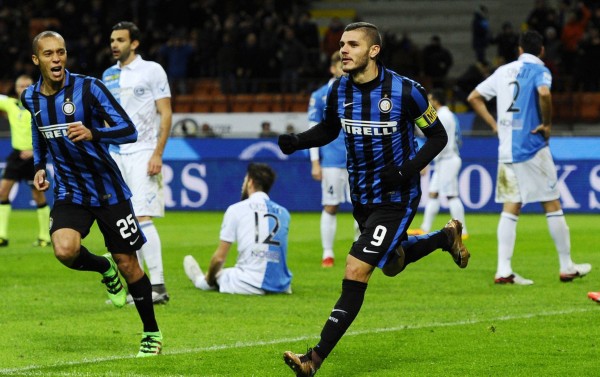 国籍争议真相大白1年，22岁谷爱凌重回最高领奖台，全红婵说对了（真相水落石出已一年，22岁谷爱凌再登冠军之巅，全红婵预言成真）