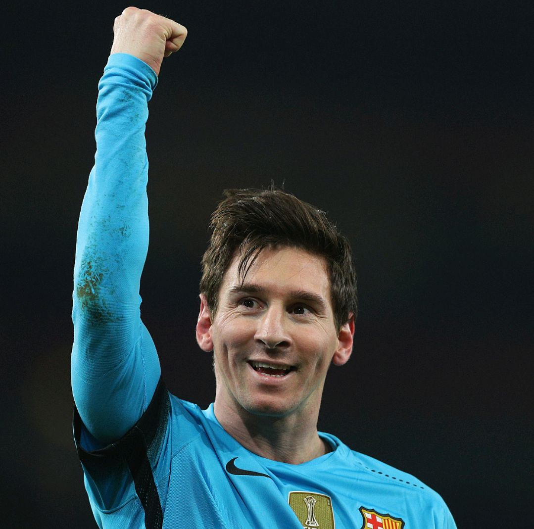 队报专访卡卢卢：阅读和电影是我生命中的重要部分（卡卢卢接受《队报》专访：阅读与电影是我生命中不可或缺的一部分）