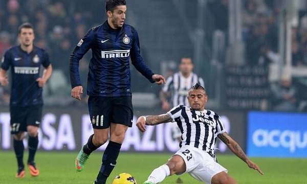 每体：若马丁对马竞时担任中卫，埃里克将踢右后卫&孔德替补（每体：若马丁战马竞司职中卫，埃里克出任右后卫，孔德将替补）