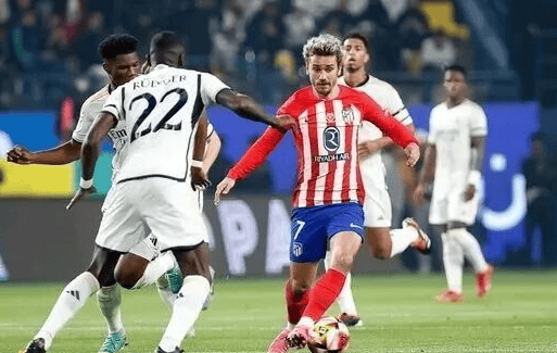 官方：沃尔夫斯堡体育总监申齐洛茨离任