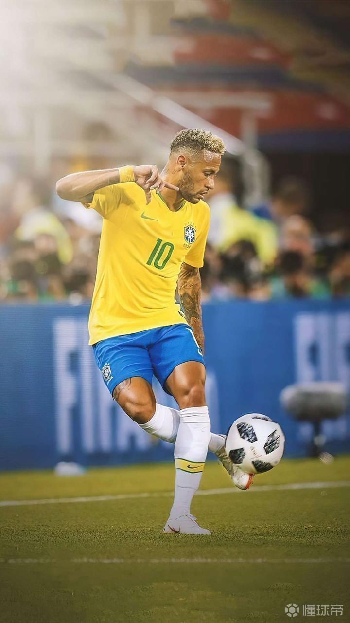 里程碑之战，麦肯尼迎来尤文生涯第200次出场（里程碑时刻：麦肯尼代表尤文第200次出战）